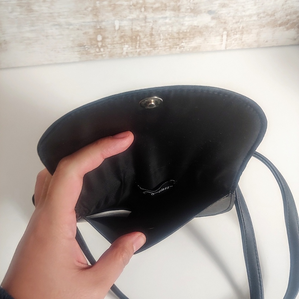 Art Class Girl's Ring Top Handle Crossbody Bag BLK - Picture 4 of 6